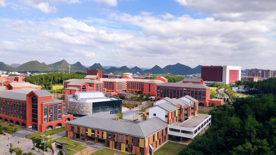 ĐẠI HỌC QUÝ CHÂU - GZU